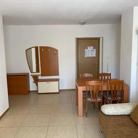 Hills - Official Slantchev Briag